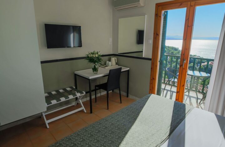 Superior double rooms with sea view